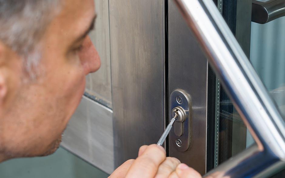 travaux de serrurier ouverture de porte Saint-Nom-la-Bretèche